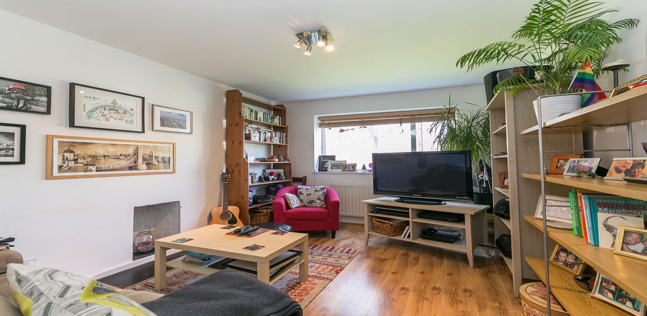 			1 Bedroom, 1 bath, 1 reception Flat			 Crescent Road, Crouch End